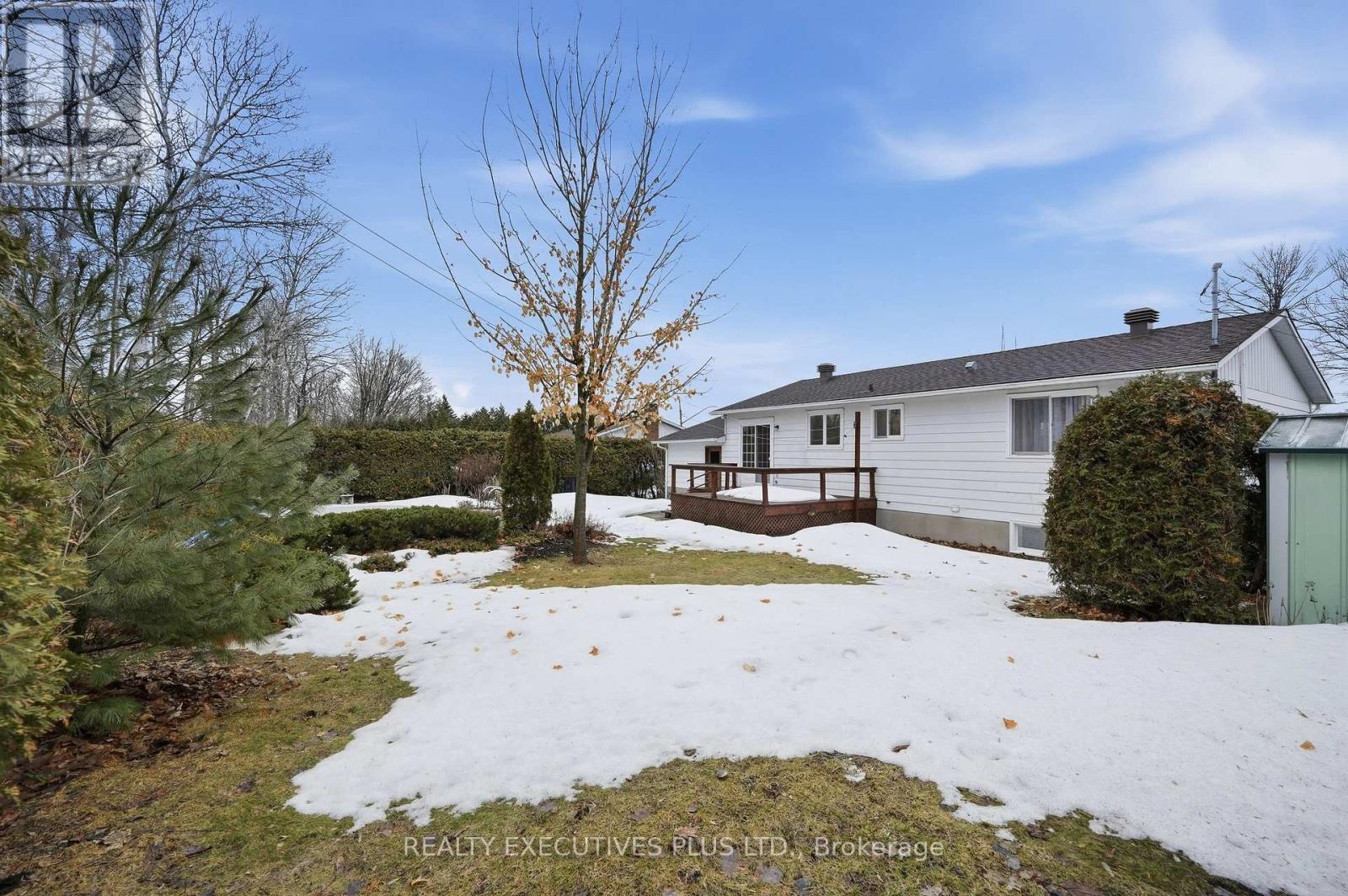 991 ST JACQUES STREET