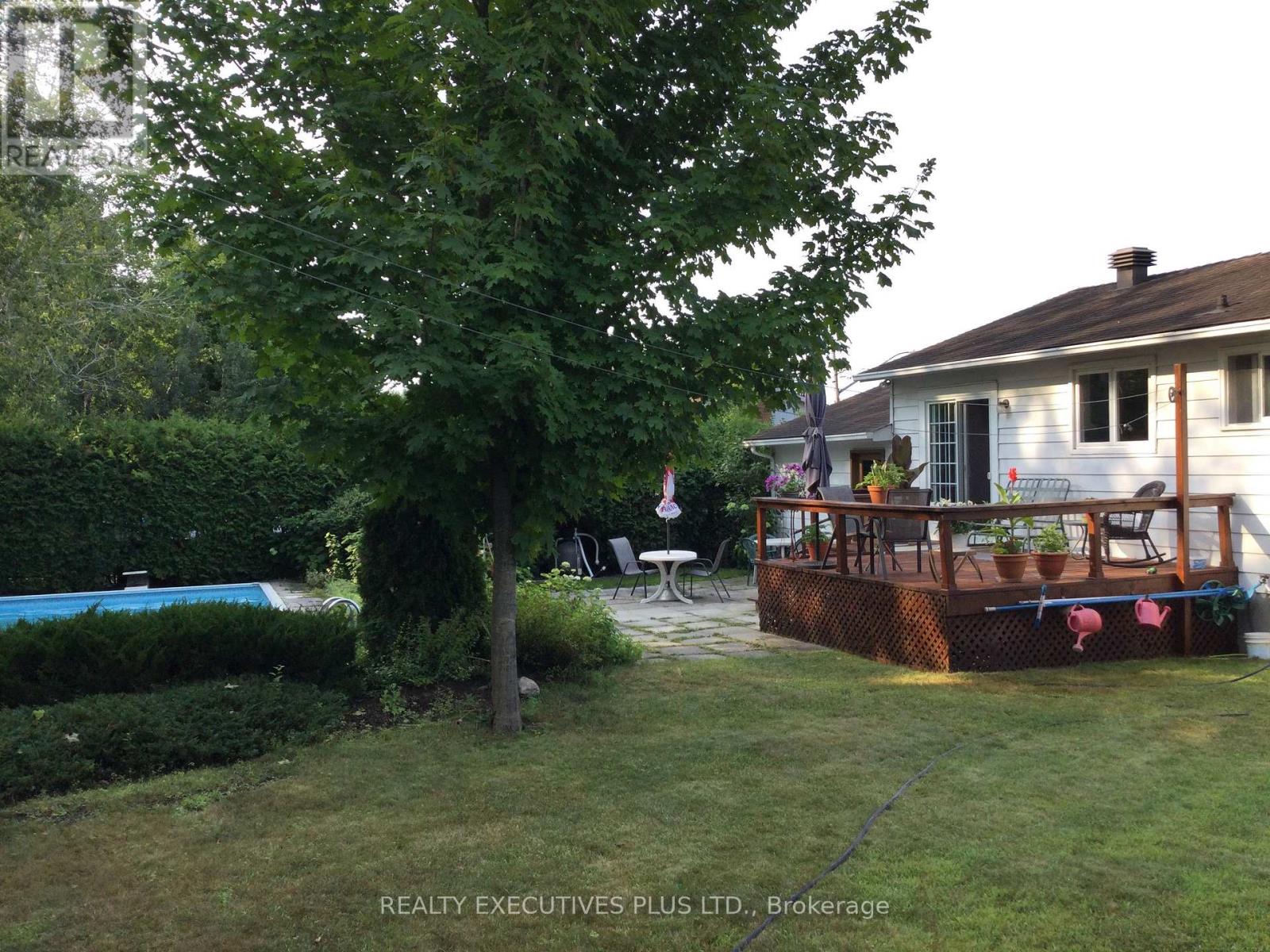 991 ST JACQUES STREET