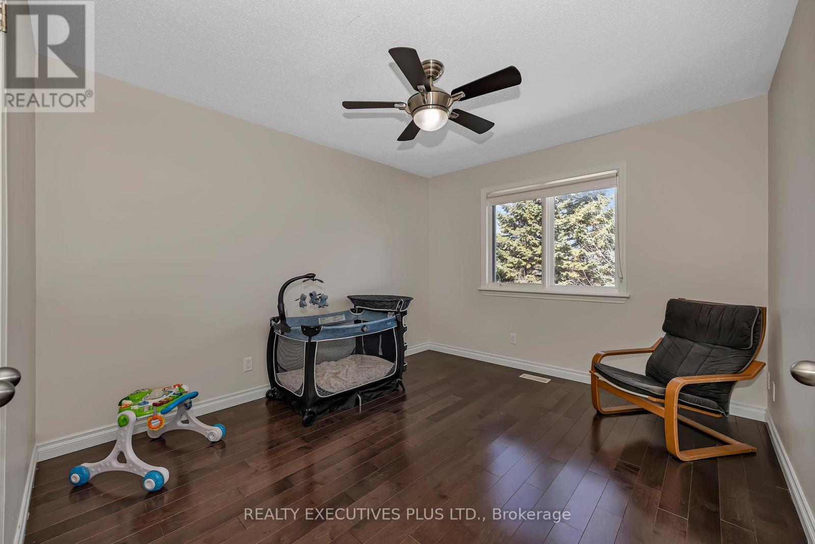 1611 MARLEY CRESCENT