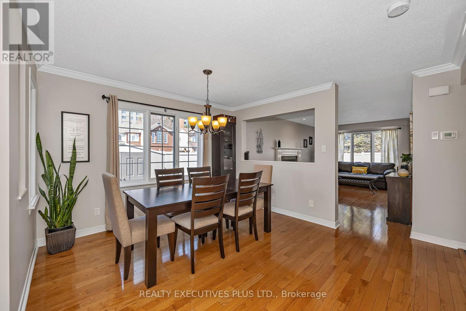 1611 MARLEY CRESCENT