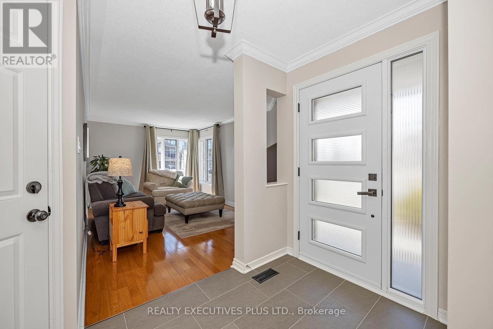 1611 MARLEY CRESCENT