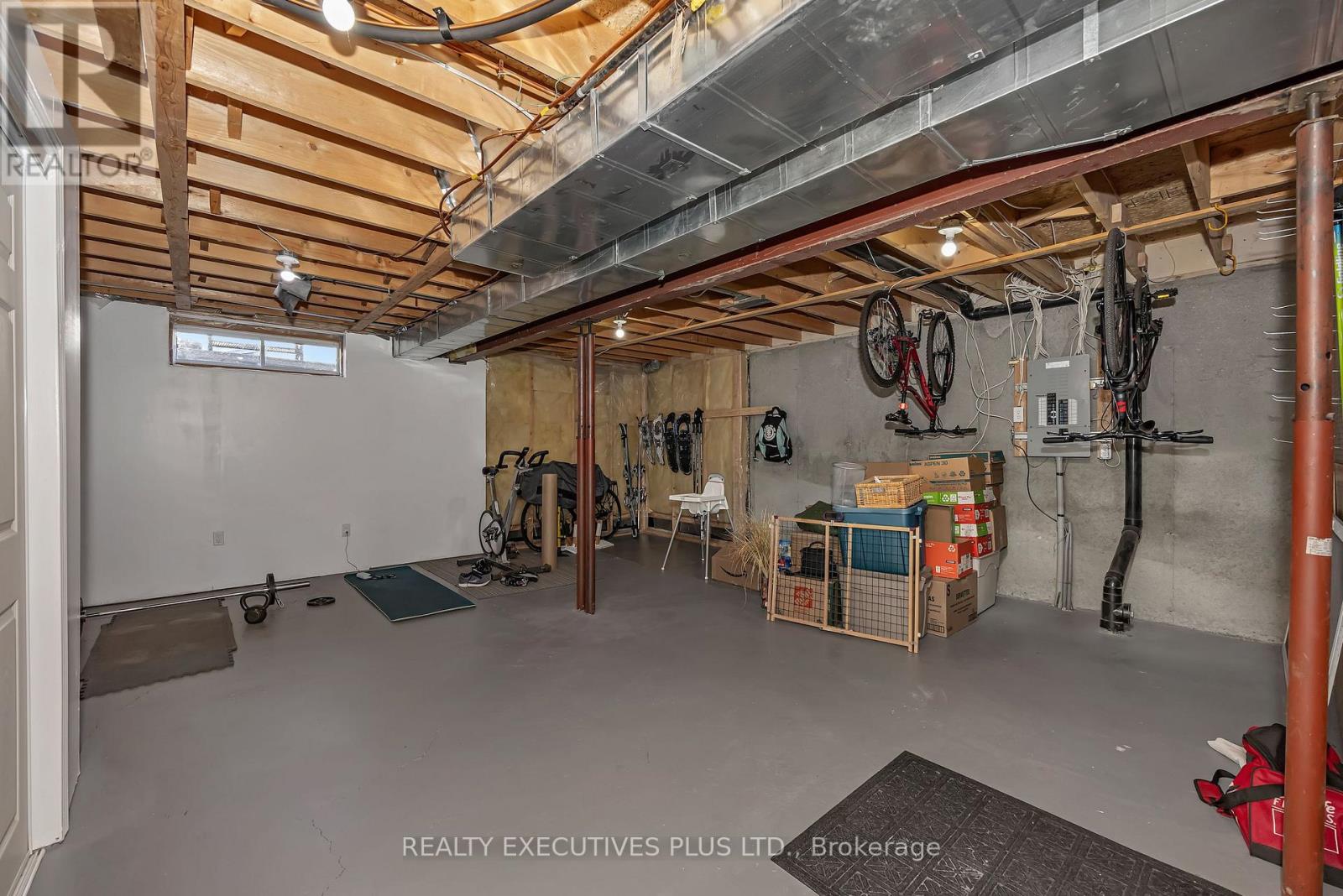 1611 MARLEY CRESCENT