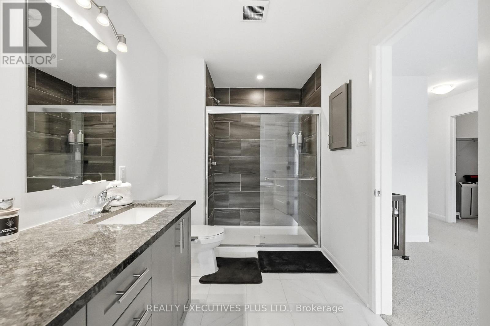 429 STERLING AVENUE