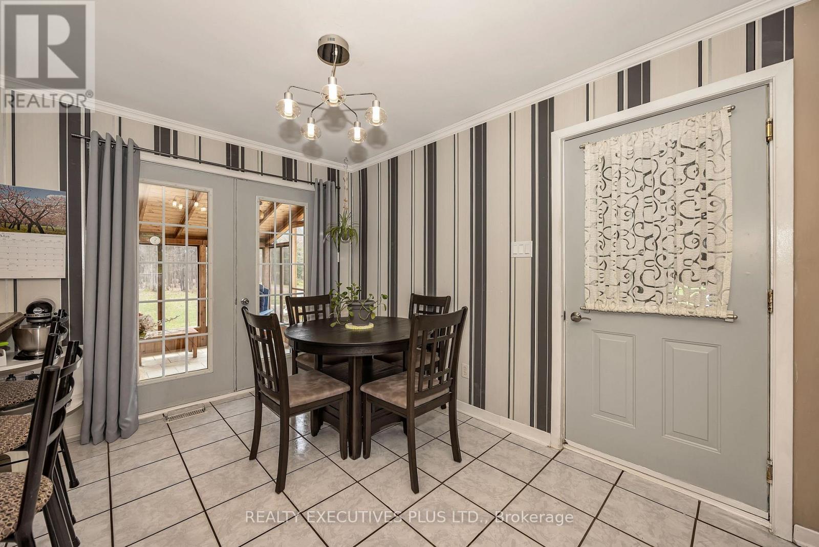 538 LAJEUNESSE ROAD