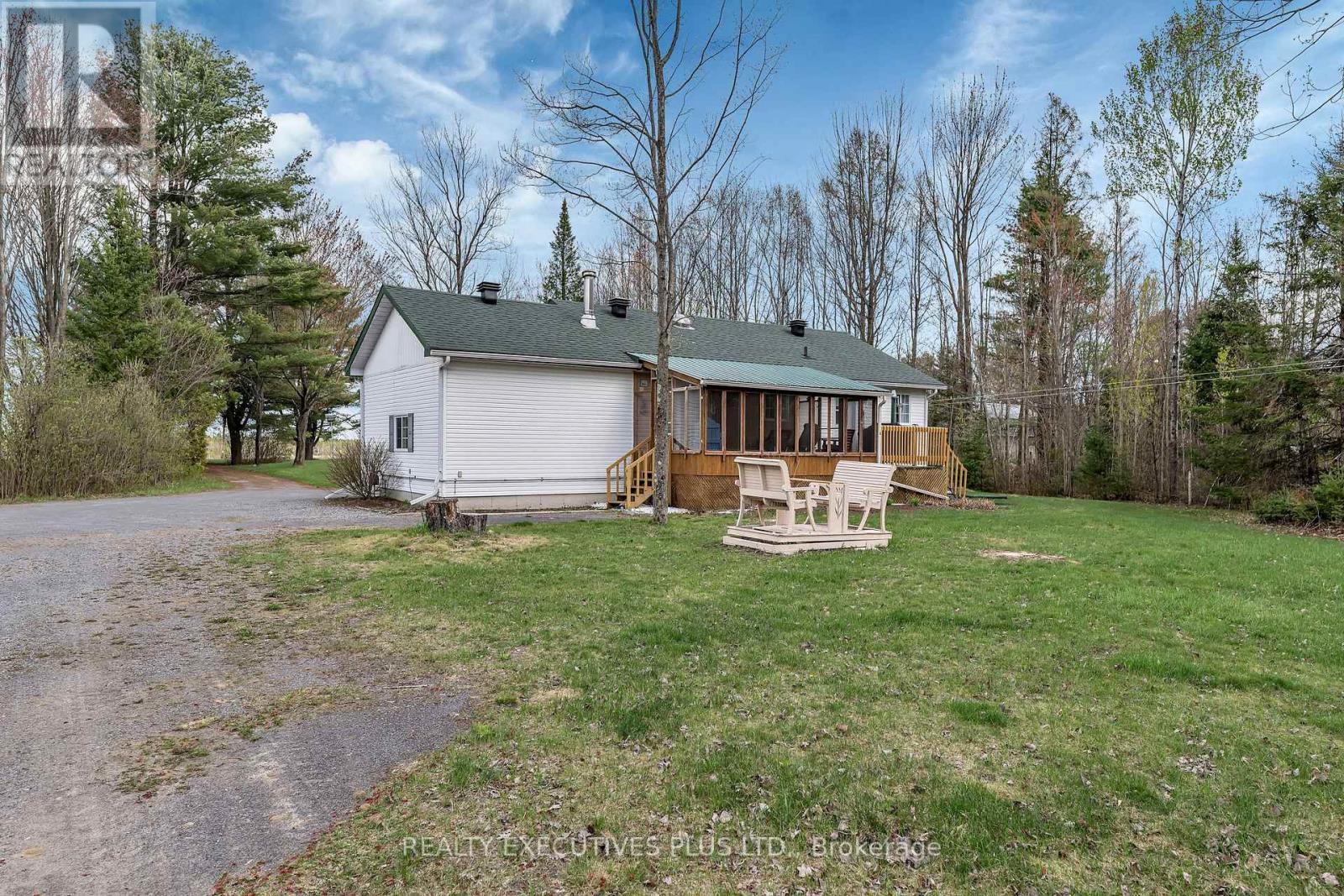 538 LAJEUNESSE ROAD