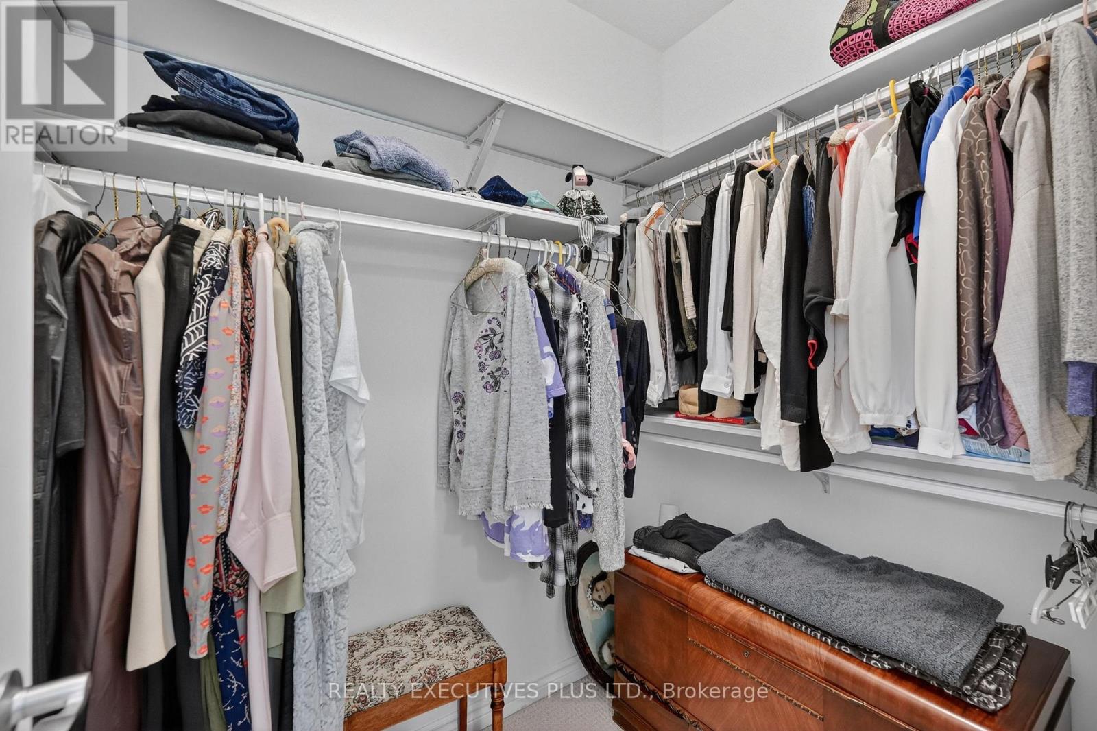 738 DU RIVAGE STREET