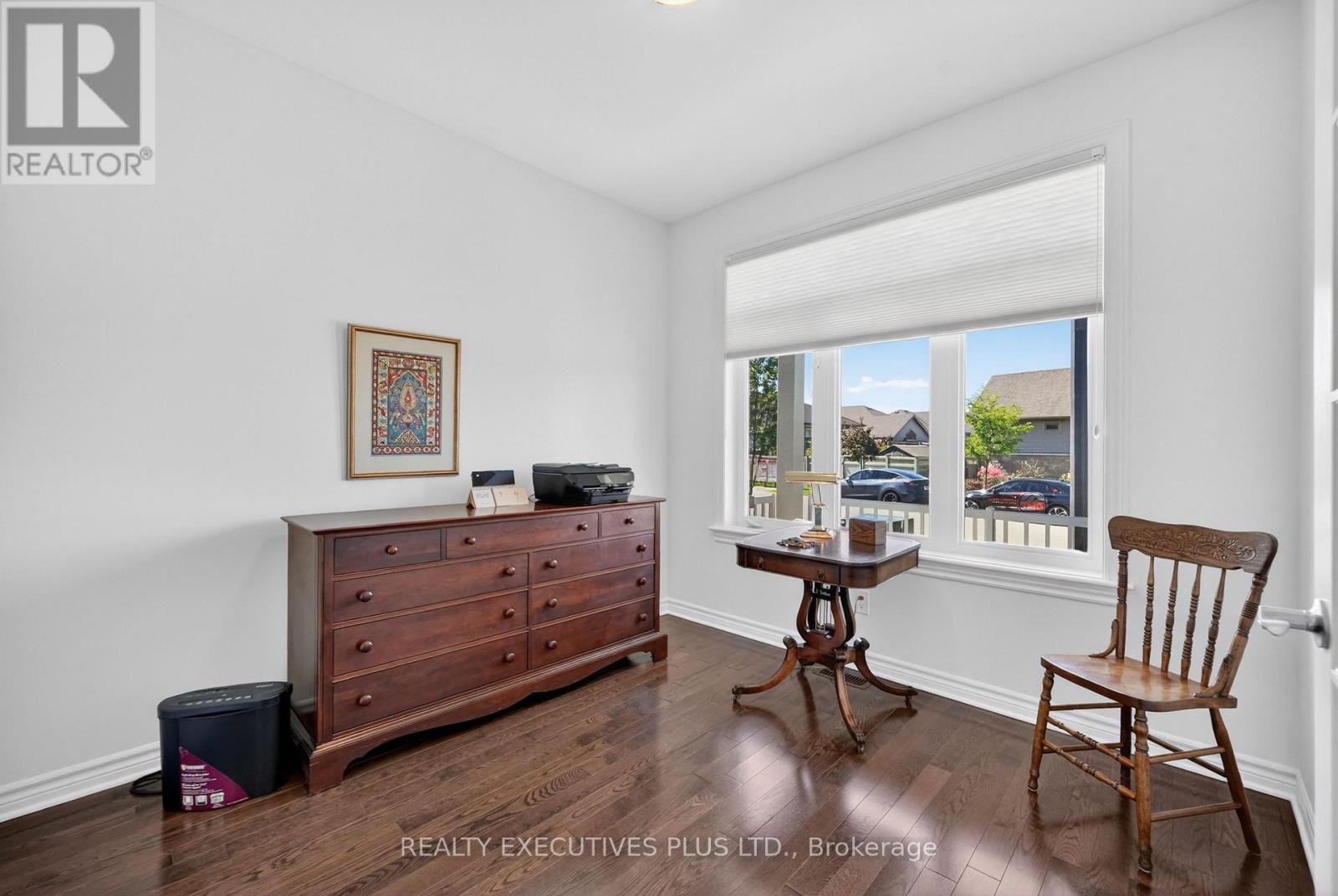 738 DU RIVAGE STREET