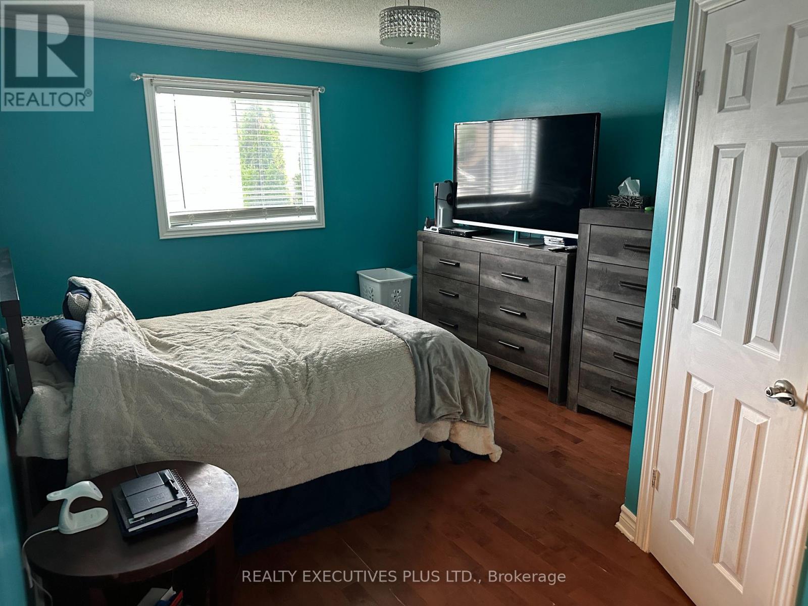277 TRILLIUM CIRCLE
