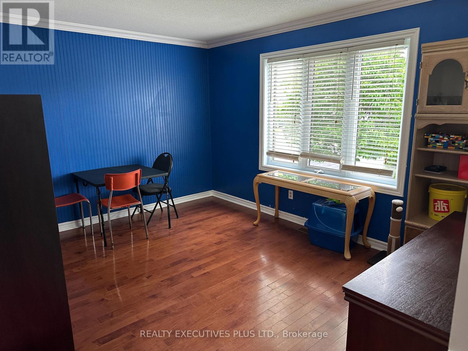 277 TRILLIUM CIRCLE