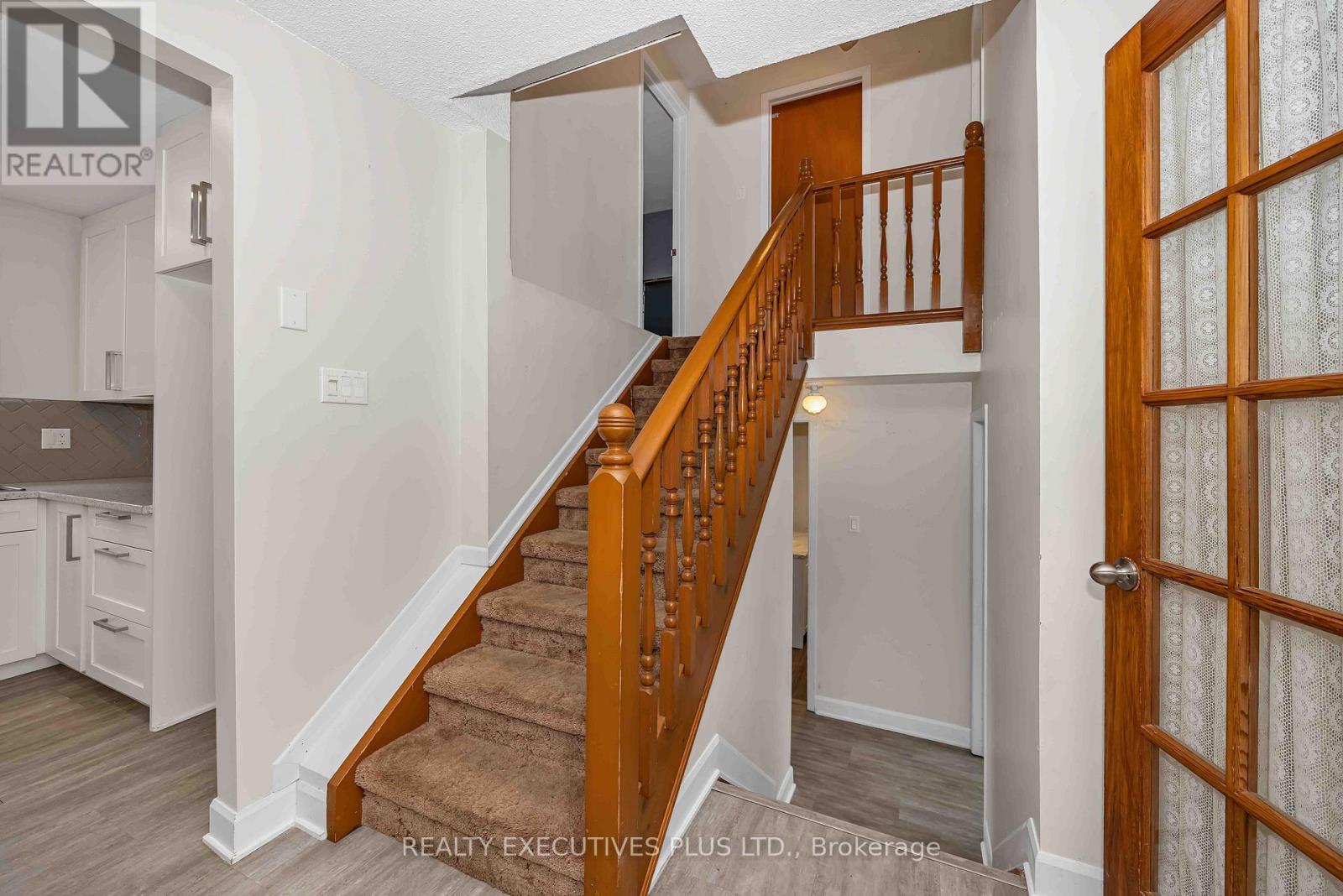 366 CHARRON STREET