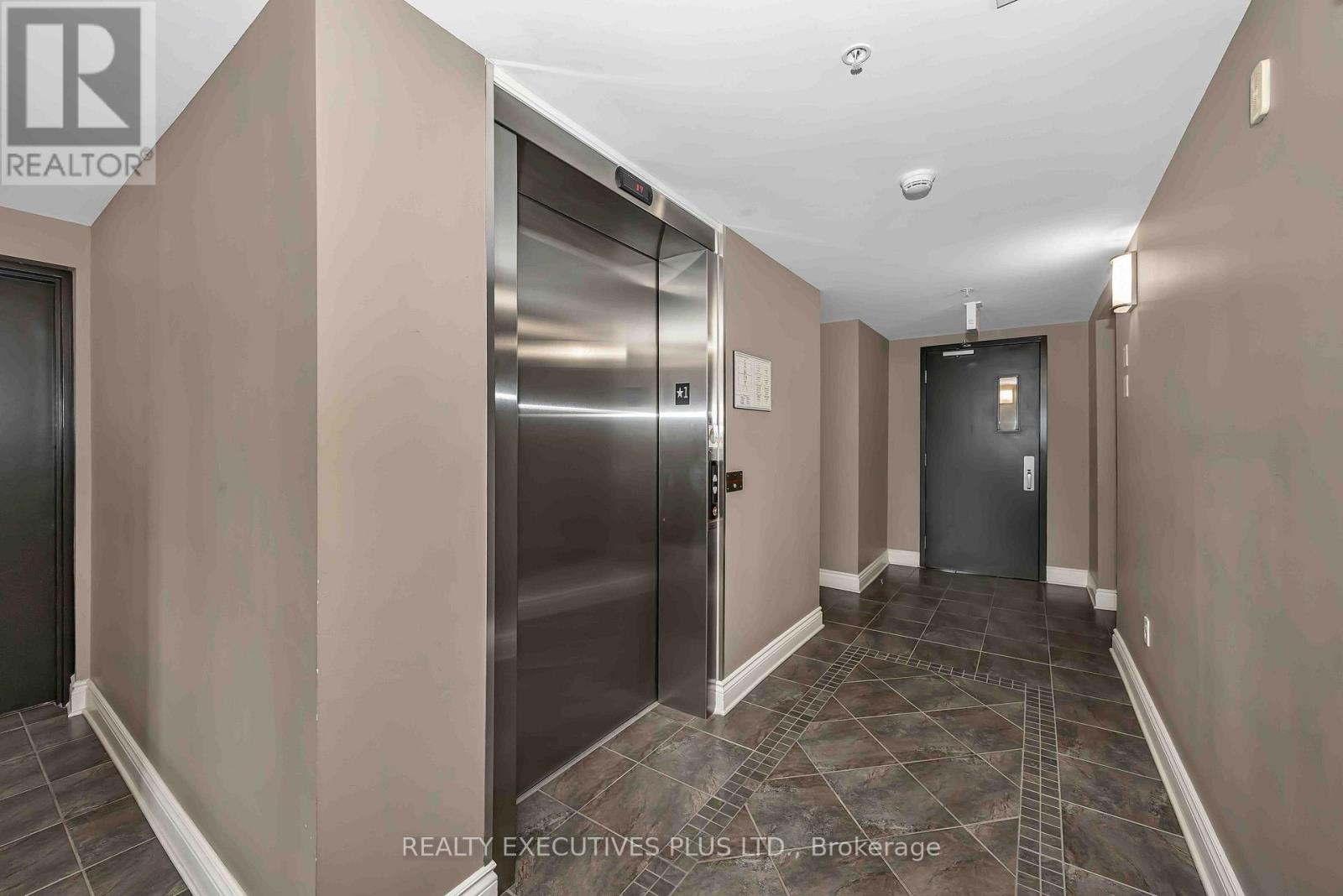 103 - 2376 ALBERT STREET