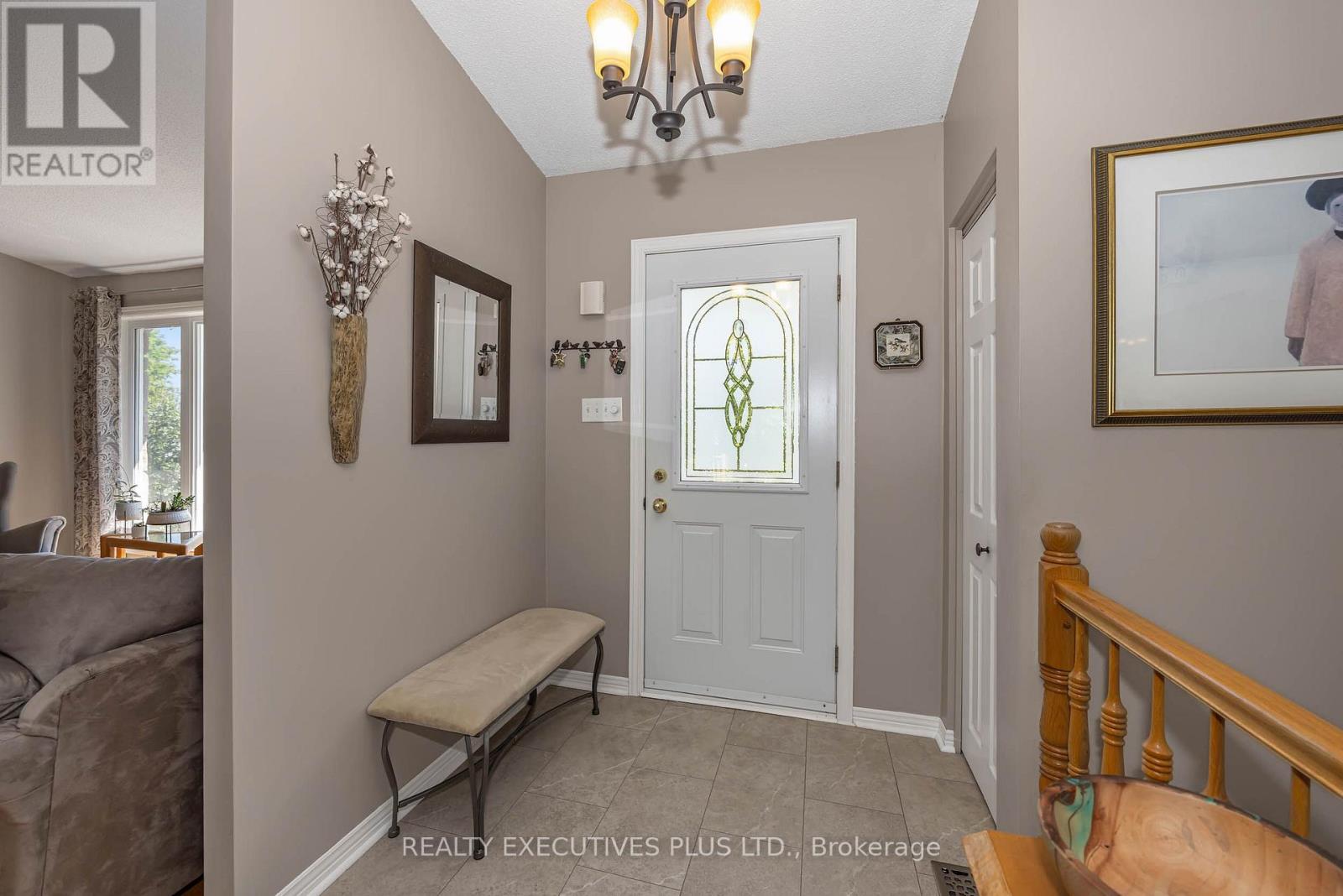 3896 SCHNUPP ROAD W