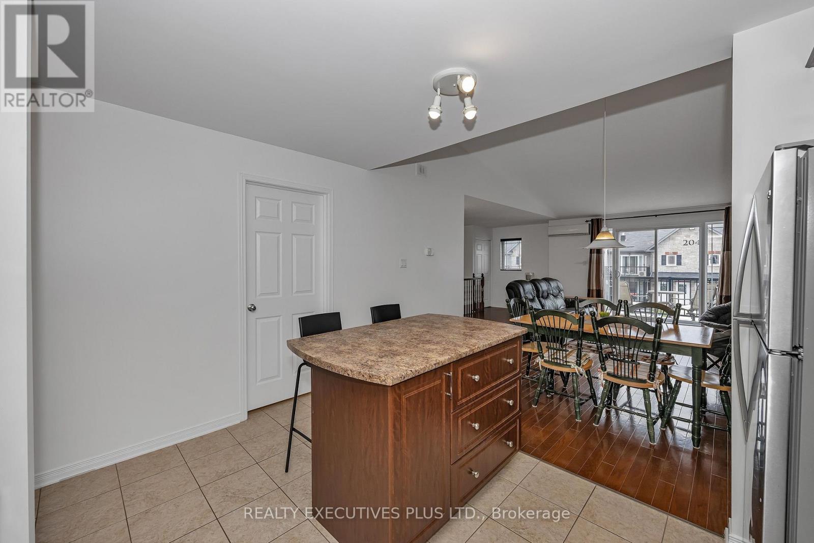 506 - 205 ELIOT STREET