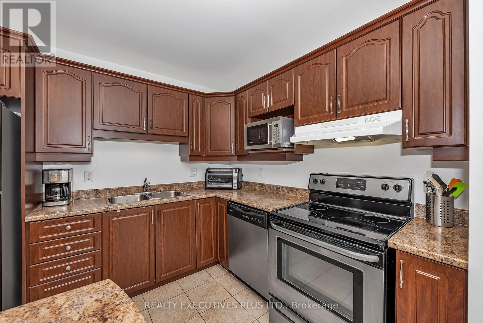 506 - 205 ELIOT STREET