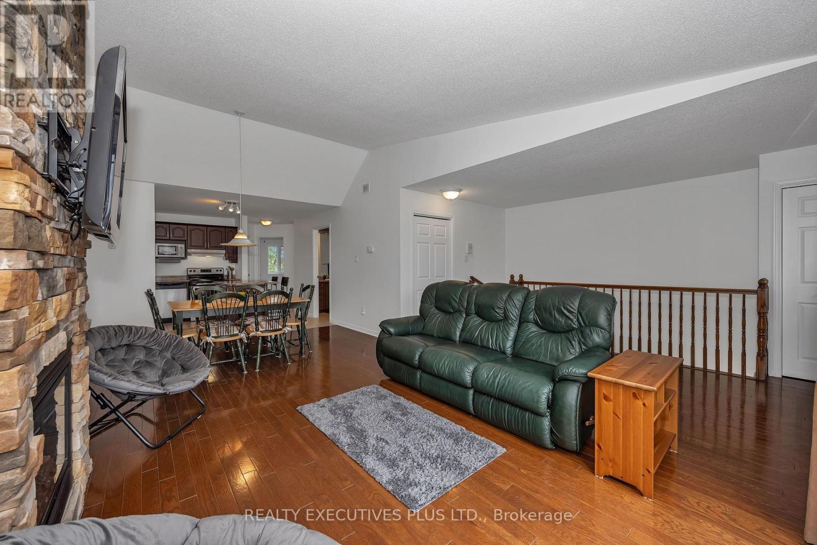 506 - 205 ELIOT STREET
