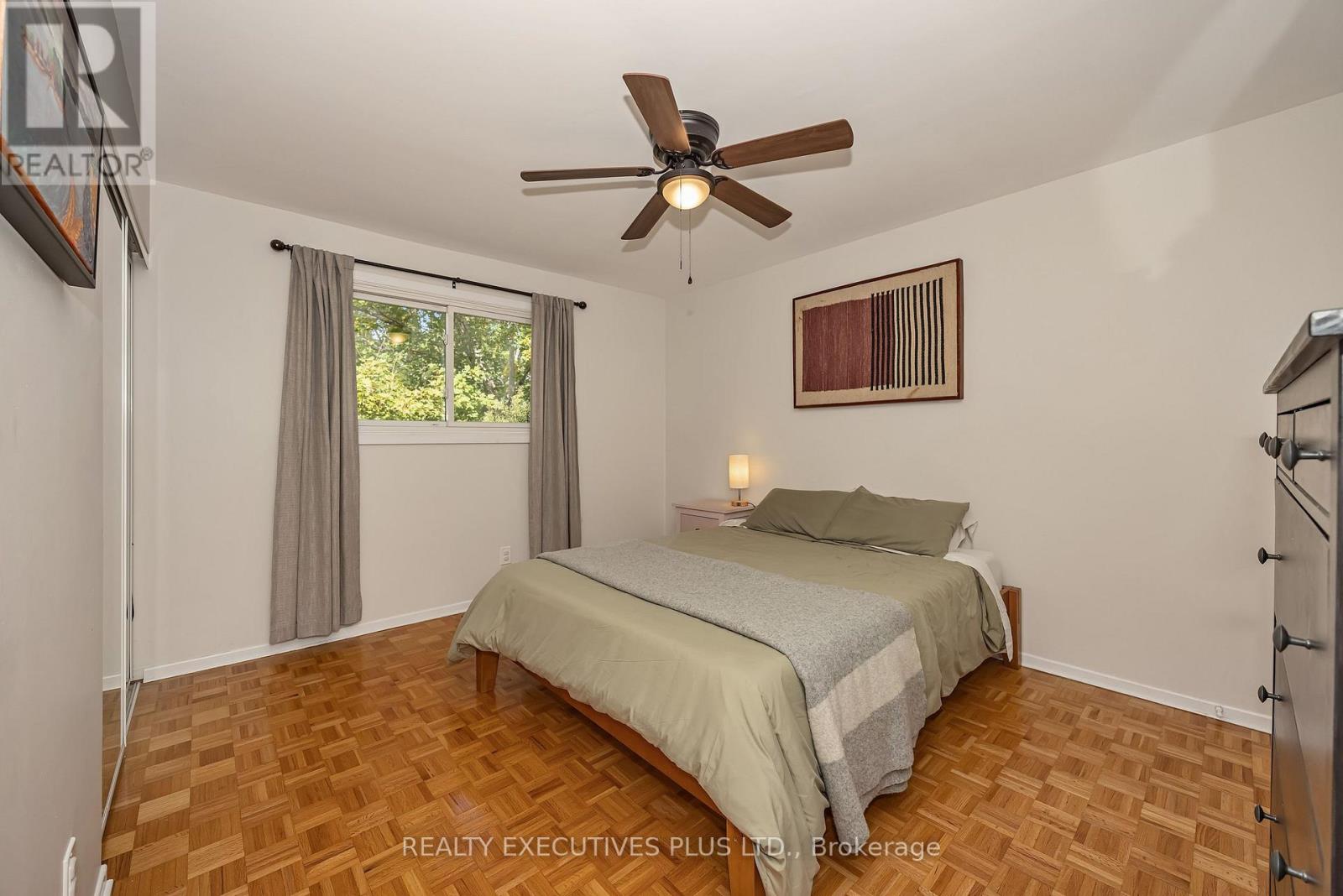 1533 PAYETTE DRIVE