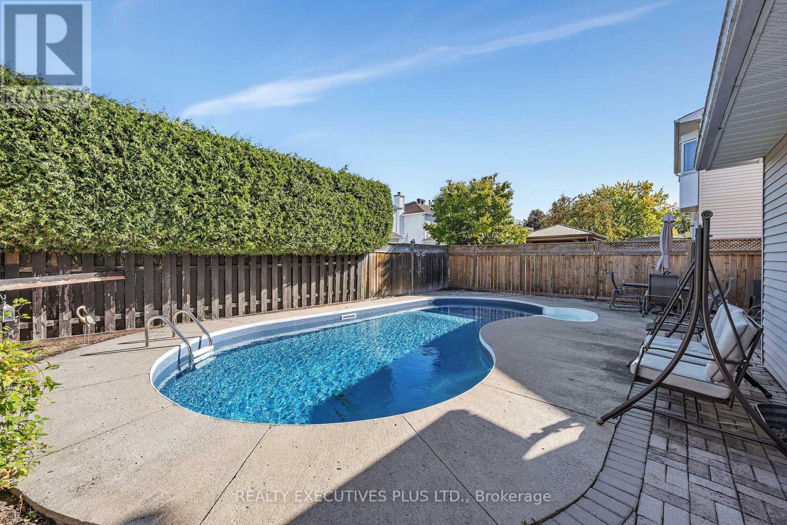 1649 TUPELLO WAY