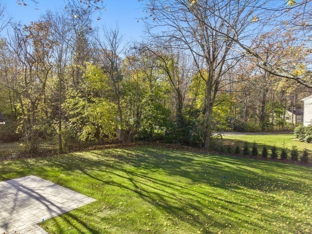 21 Beechnut Rd