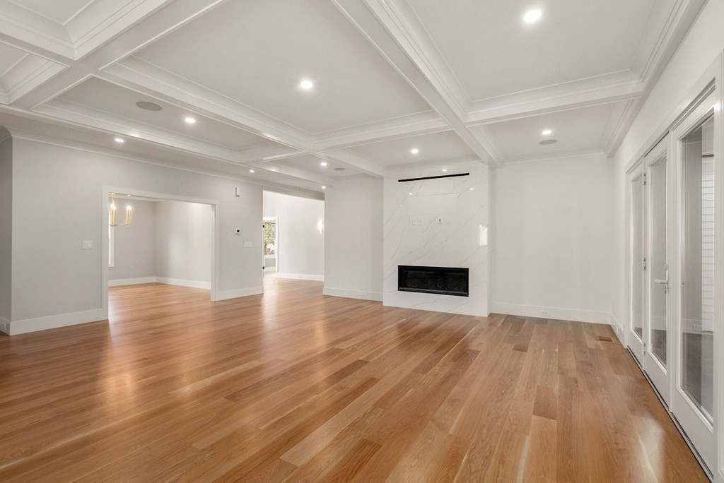 21 Beechnut Rd
