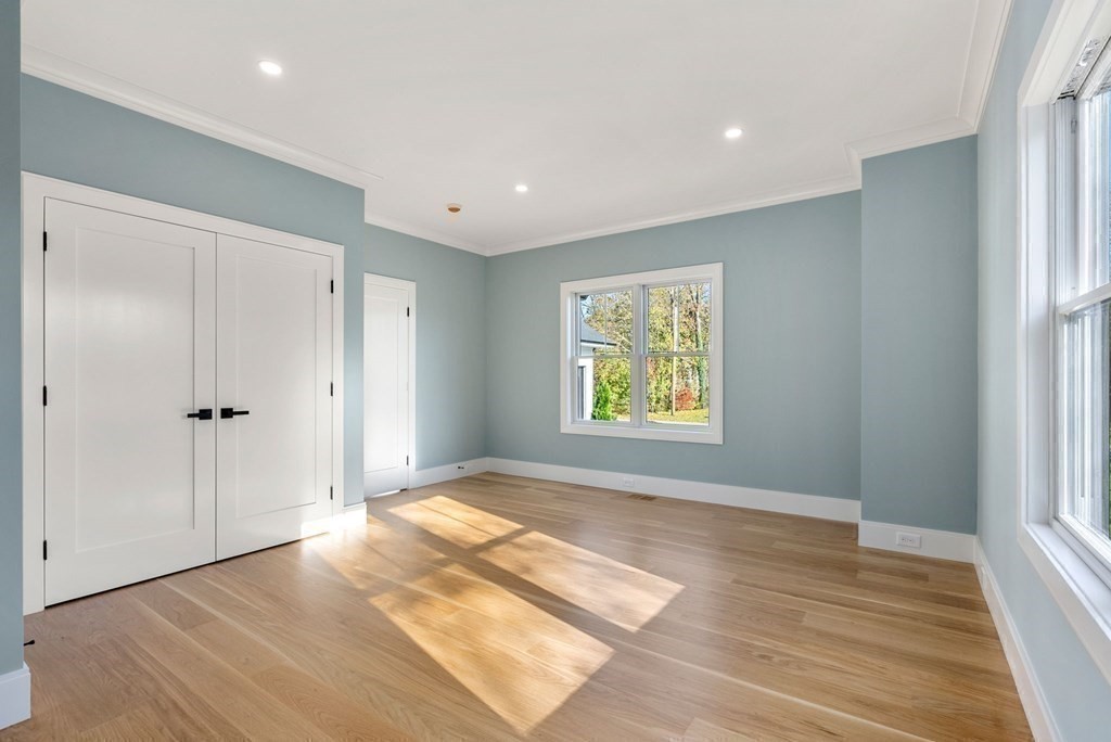 21 Beechnut Rd