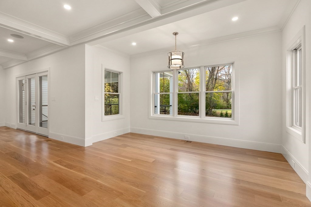 21 Beechnut Rd