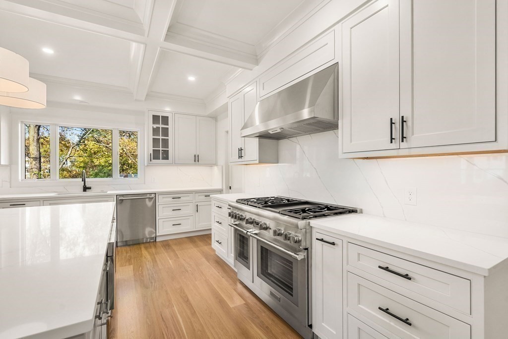 21 Beechnut Rd