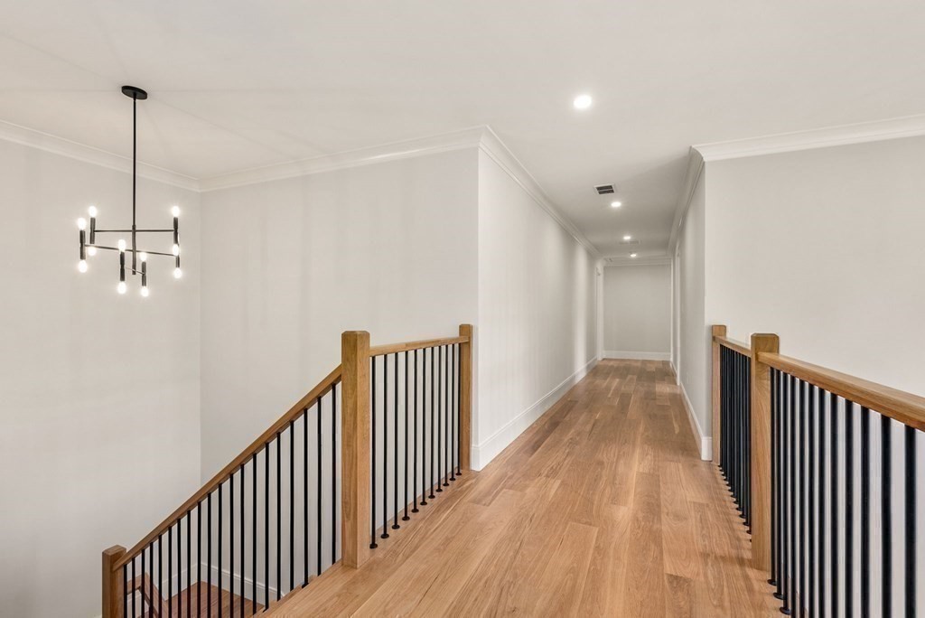 21 Beechnut Rd