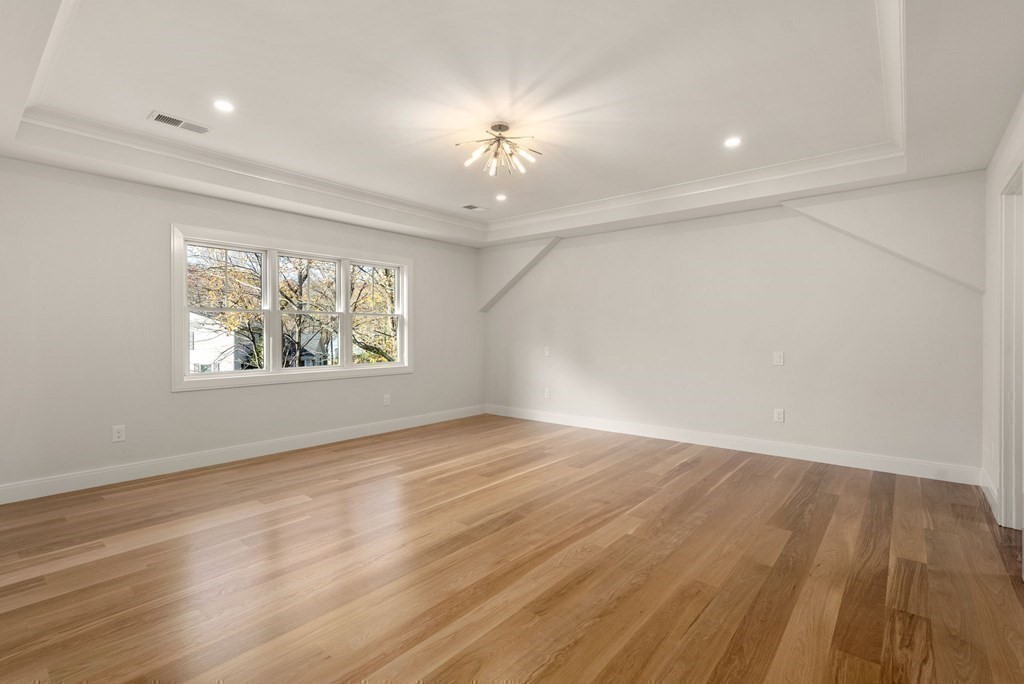 21 Beechnut Rd