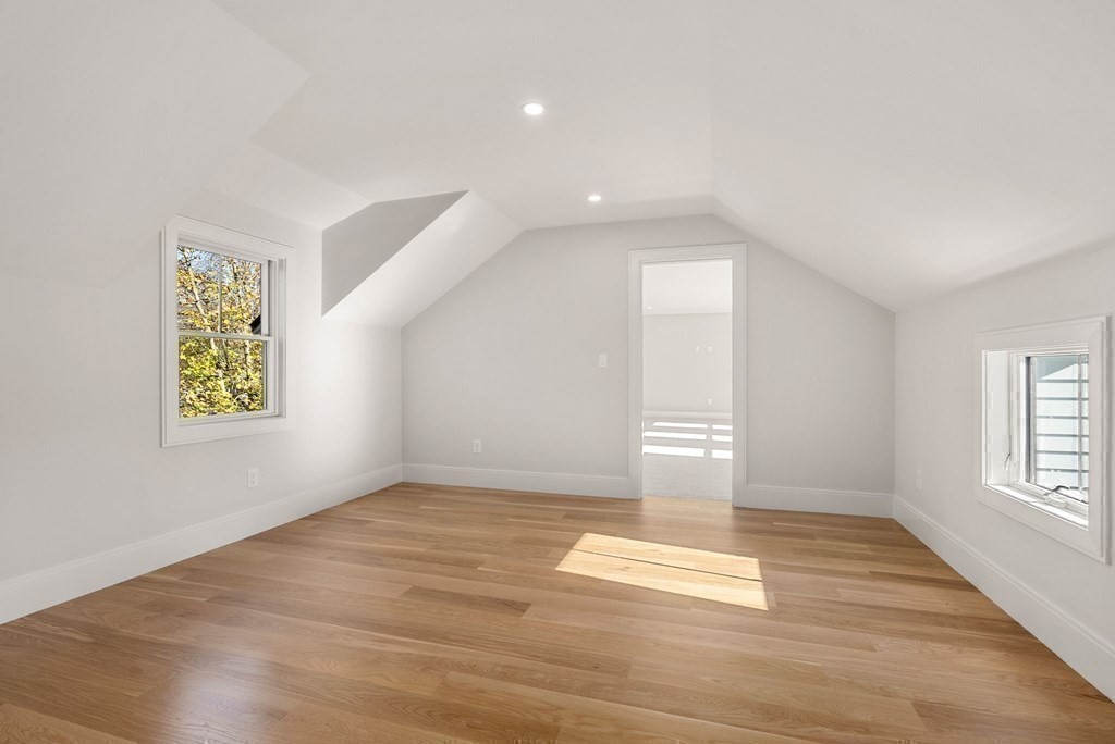 21 Beechnut Rd