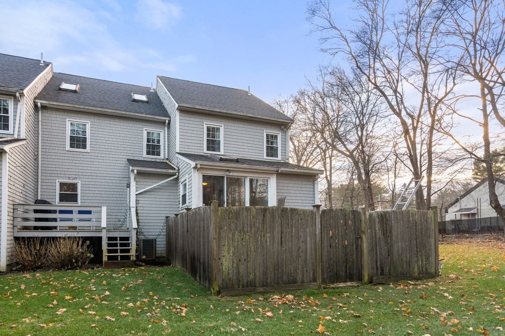 93 Village St # 93