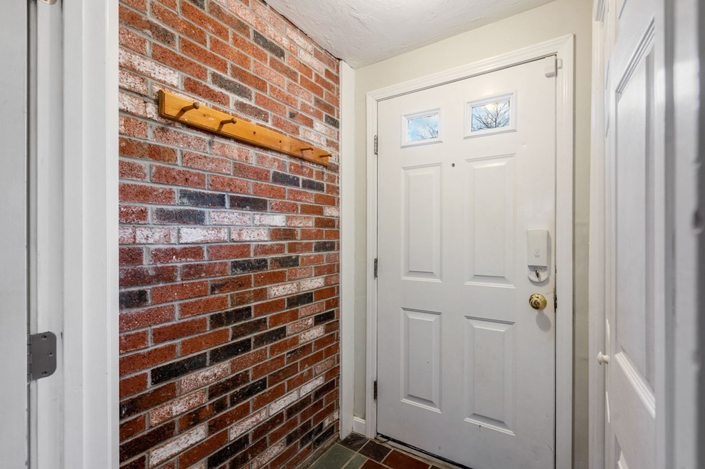 93 Village St # 93