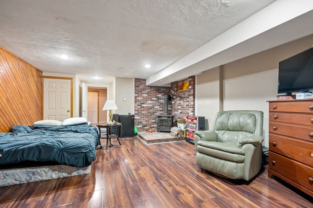 93 Village St # 93