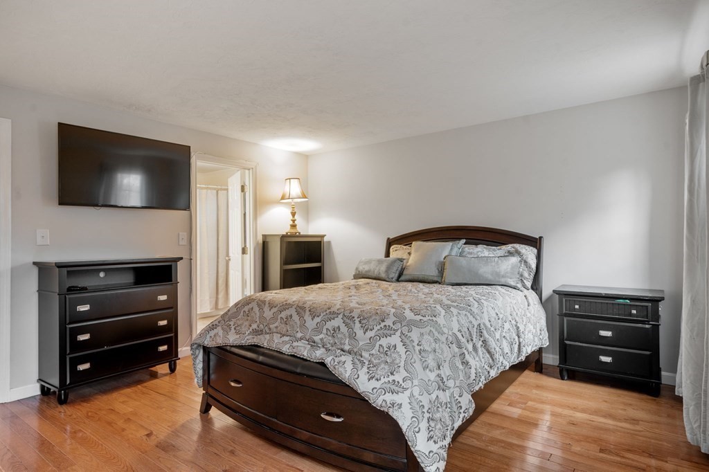 93 Village St # 93