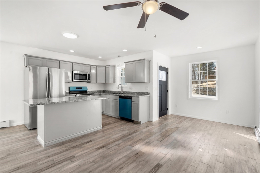 42 Hillside Ave