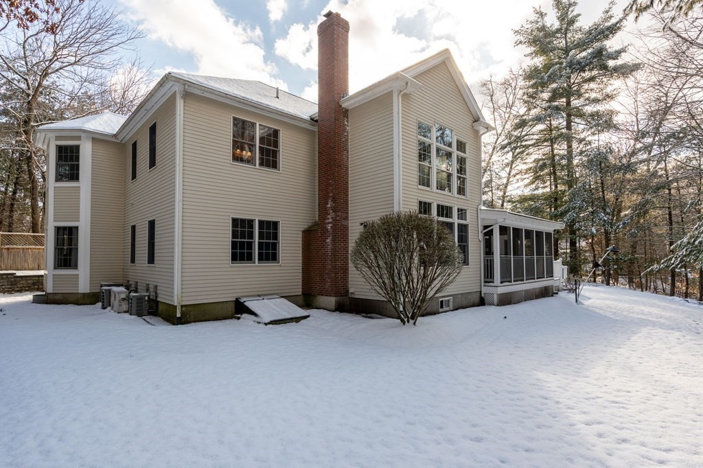 9 Robinson Road
