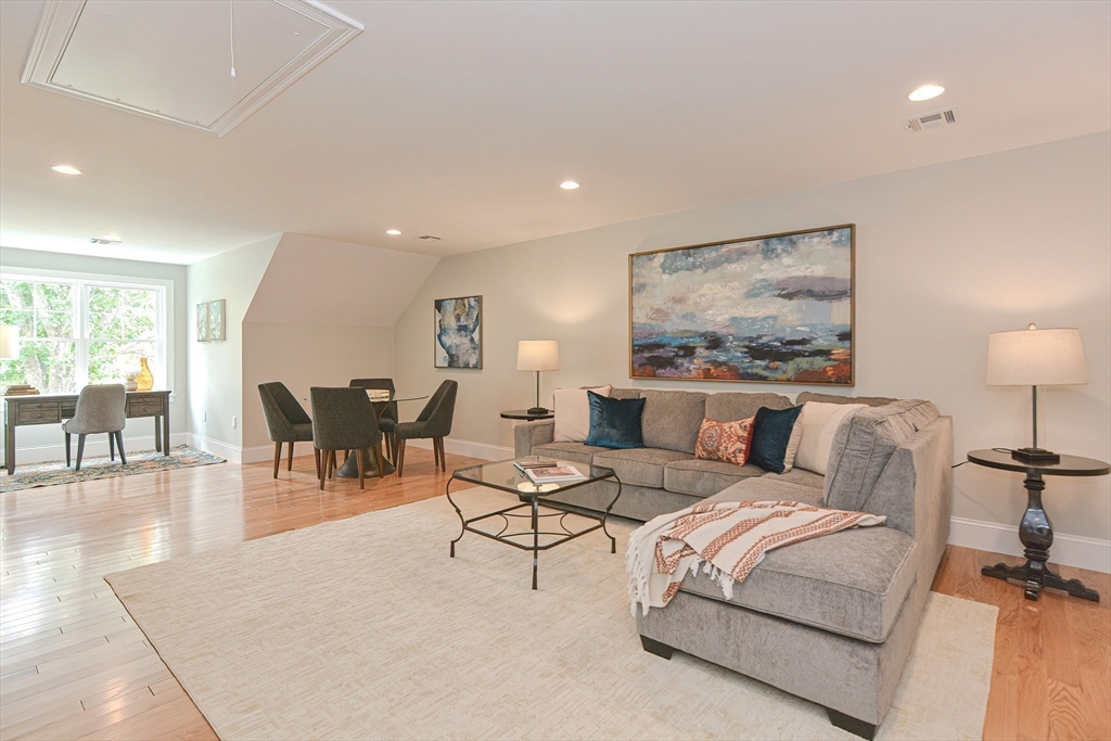 1 Damon Road # 11