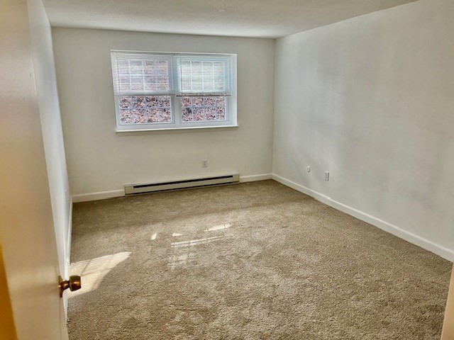 881 Main St # 4