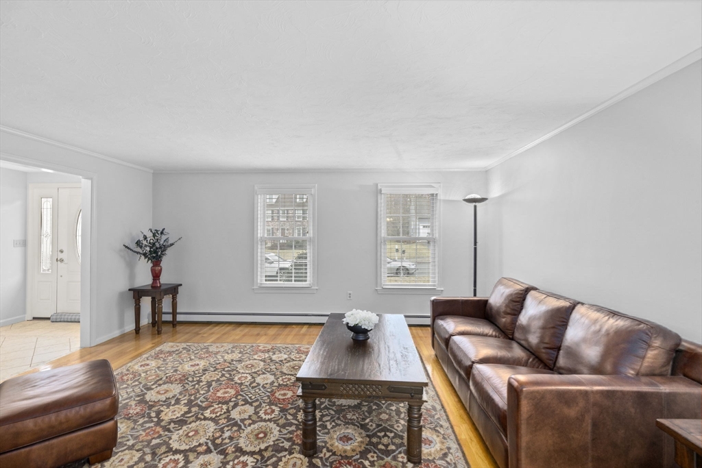 92 Audubon Dr