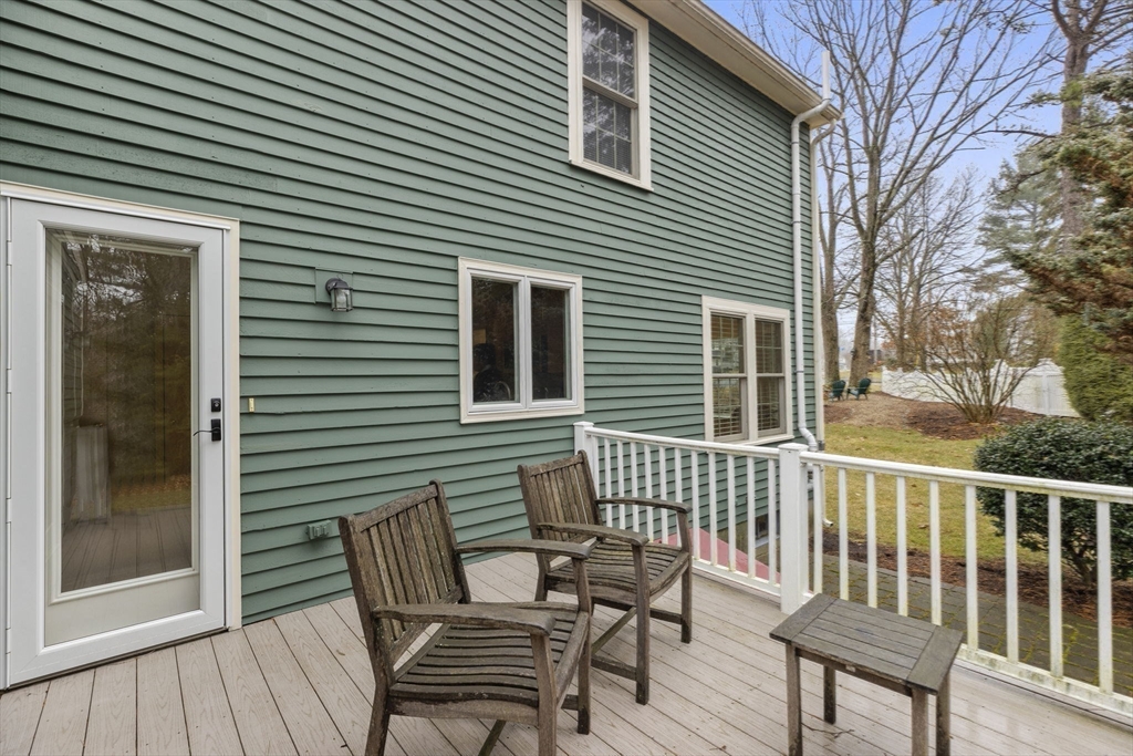 92 Audubon Dr