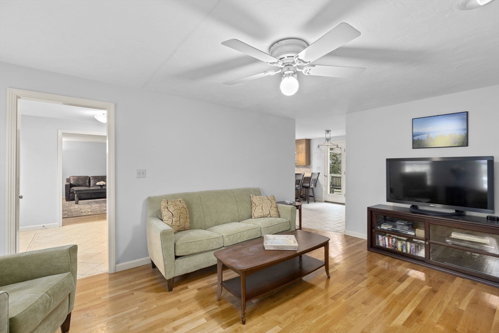 92 Audubon Dr