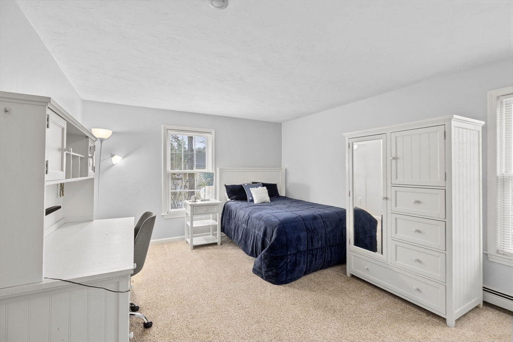 92 Audubon Dr