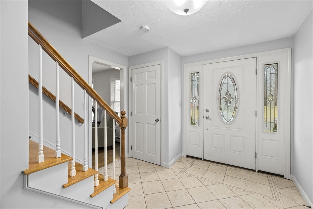 92 Audubon Dr