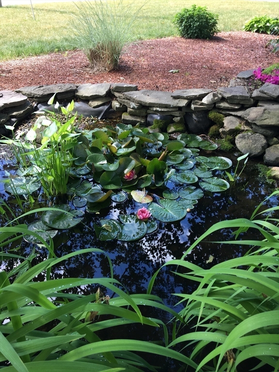 92 Audubon Dr