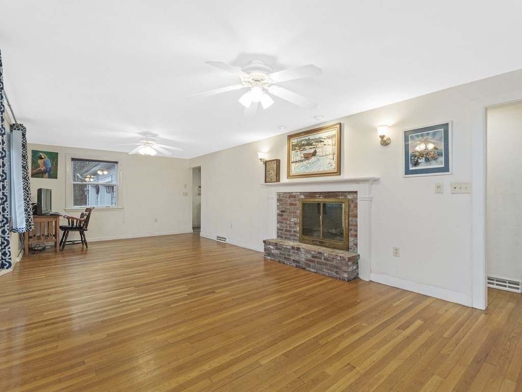 36 Kingswood Road