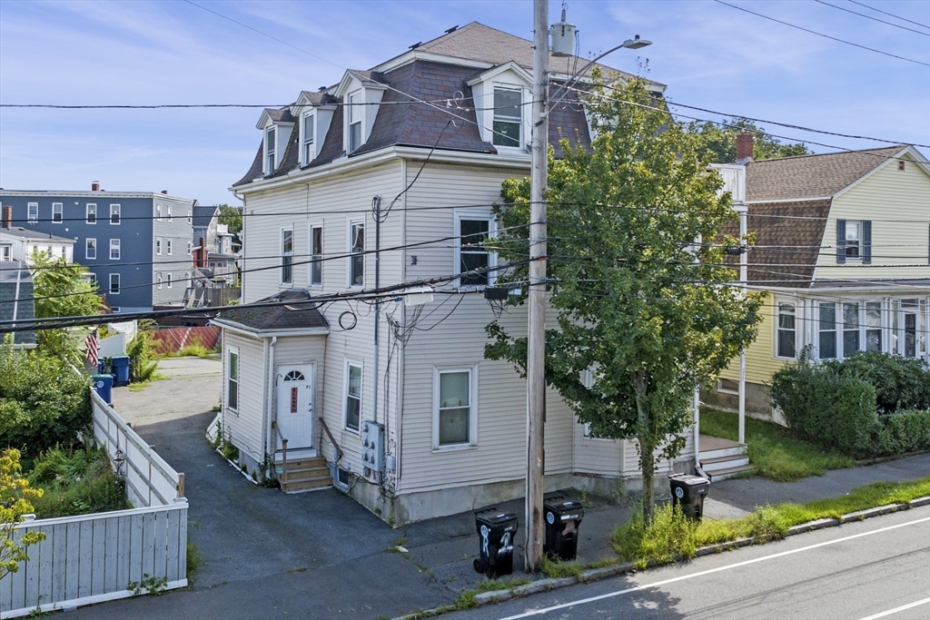 255 Jefferson Ave # 1F