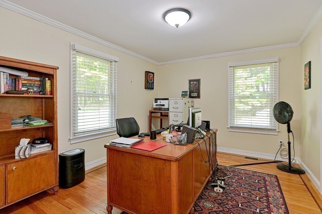 17 Trailside Rd