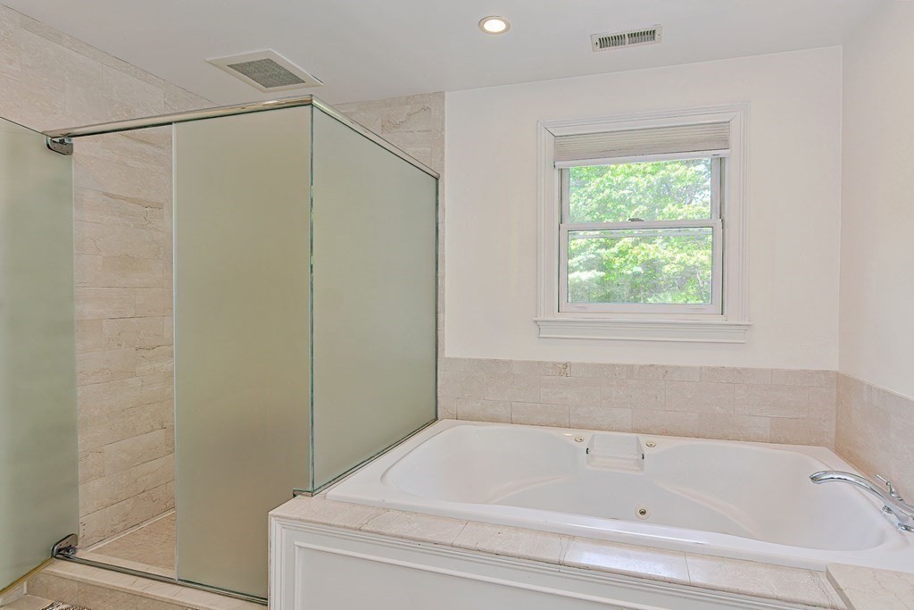 17 Trailside Rd