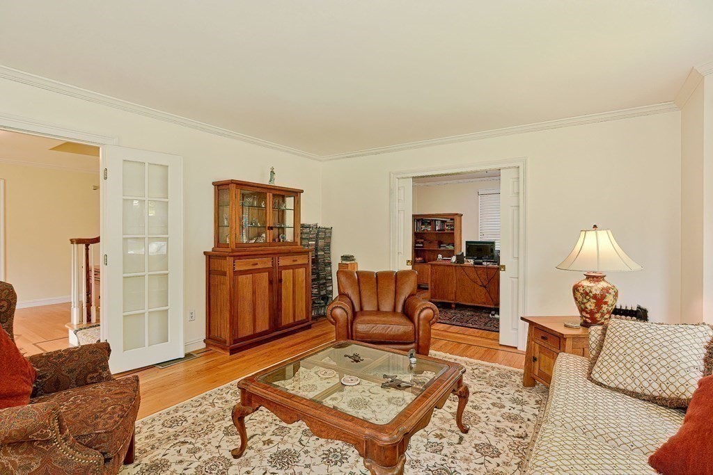 17 Trailside Rd