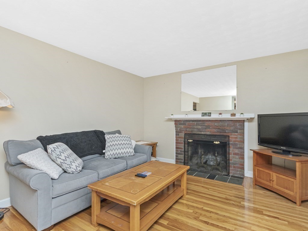 14 Richard Street