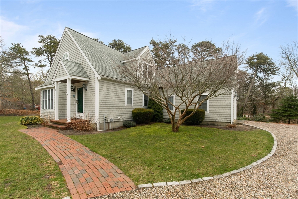 13 Vineyard Lane